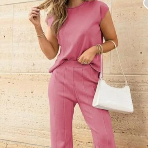 #195 SET CAP SLEEVE ROUND NECK TOP & KNIT PANTS - Picture 1 of 3